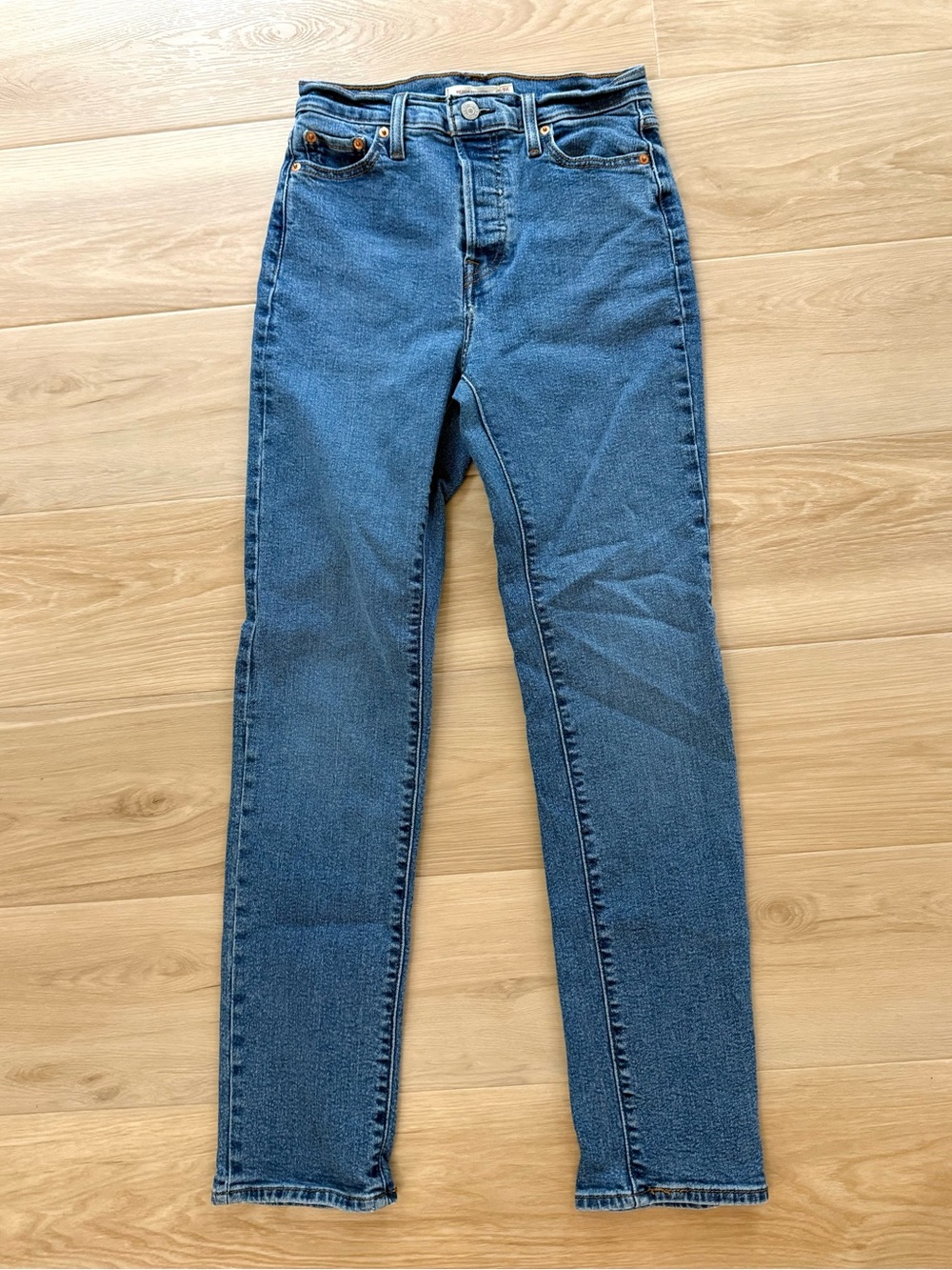 Levi's Wedgie Straight Jeans High Rise Button Fly Size 26